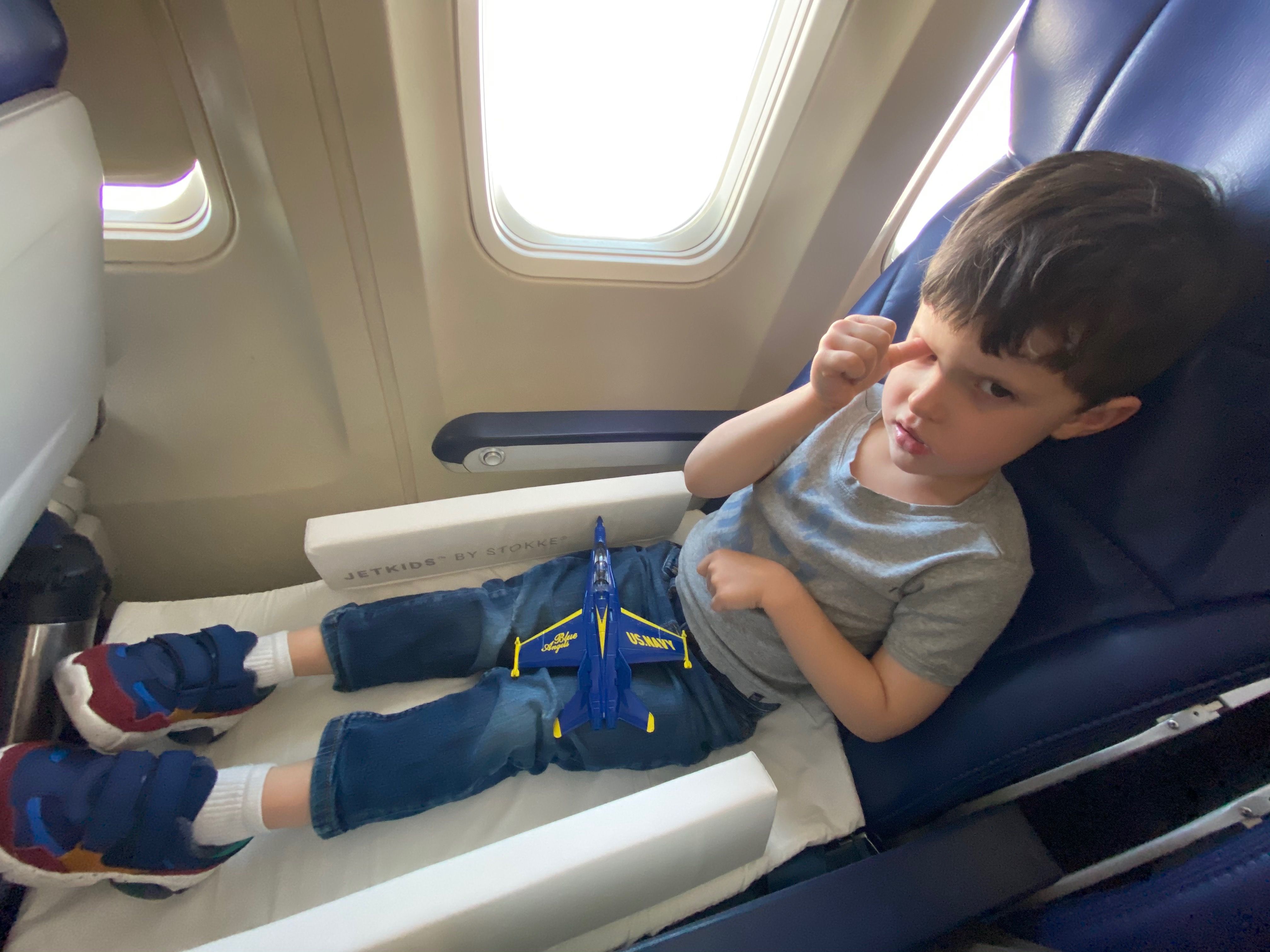 Child Airplane Seat Extenders  Sleep Devices & Toddler Airplane Beds for  Flights