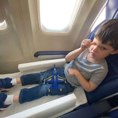 Child Airplane Seat Extenders  Sleep Devices & Toddler Airplane Beds for  Flights