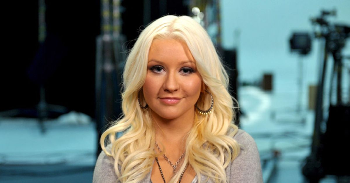 Christina Aguilera、Cee loが戻ってくるかもしれません声
