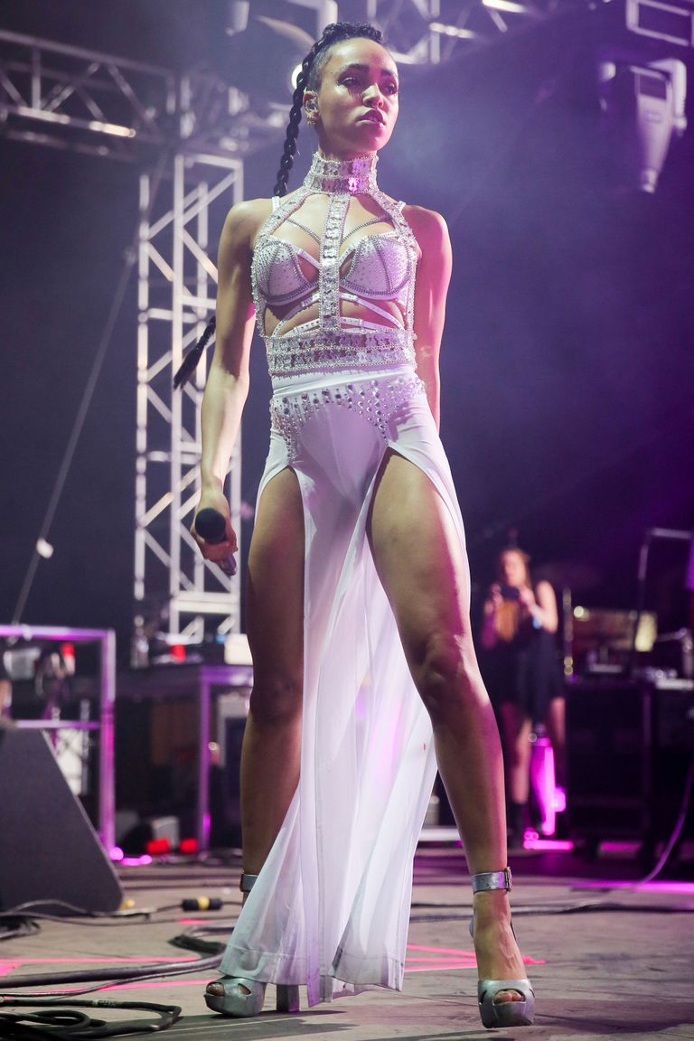 Fka Twigs Makes Freaky Look Hot 