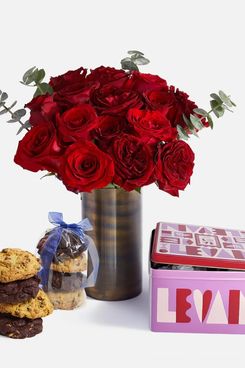 UrbanStems The Sweet Valentine