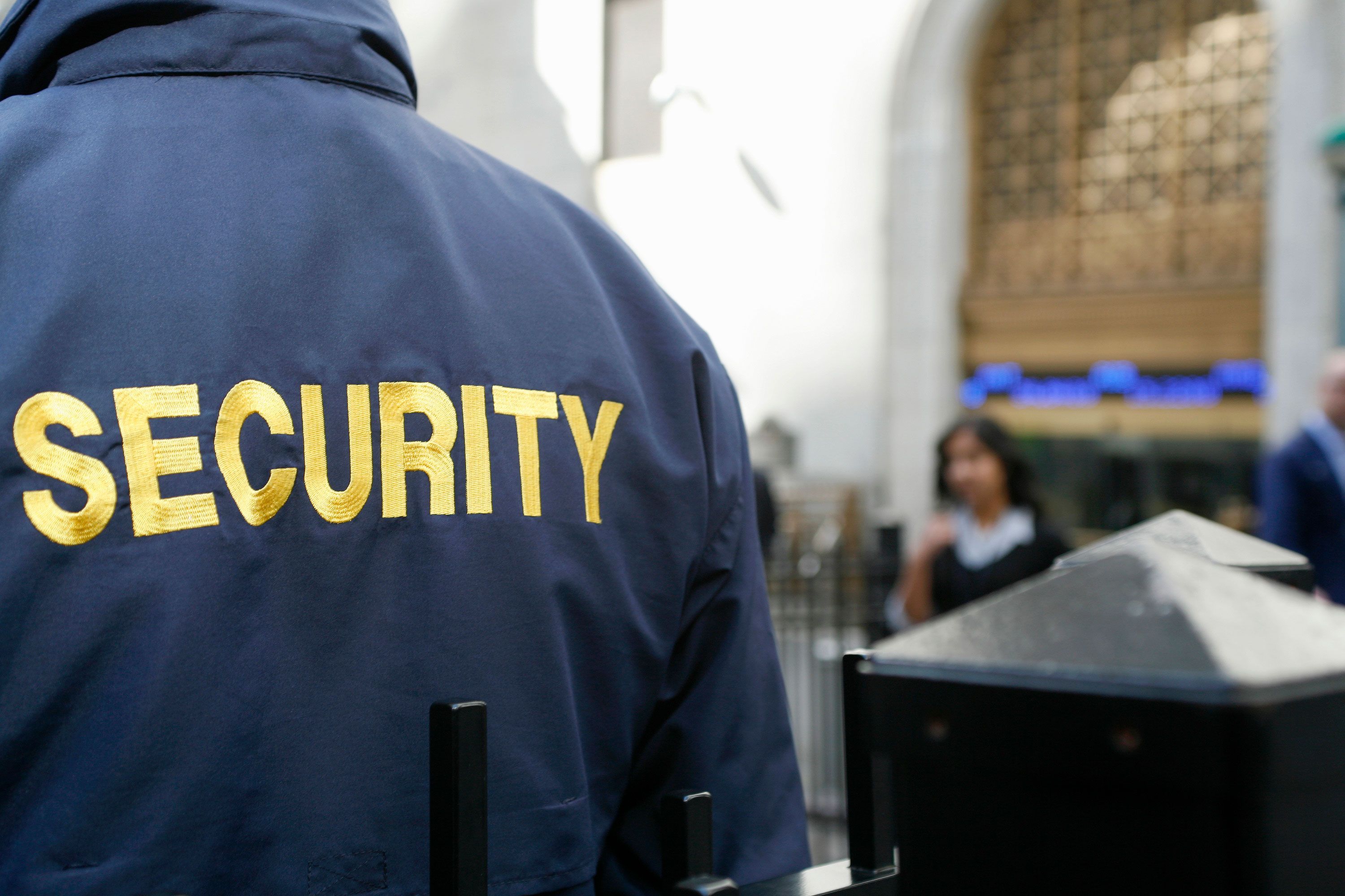 5 Reasons a Security Officer's Uniform is so Important - Security Guards &  Services