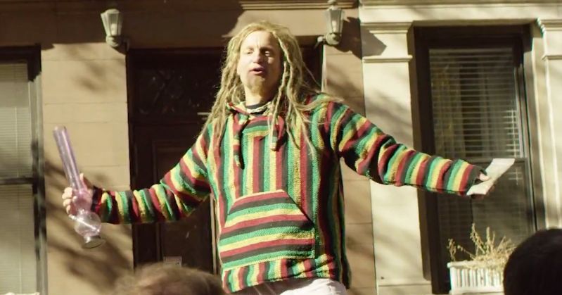 Watch Stoner Woody Harrelson Sing ‘Kumbaya’