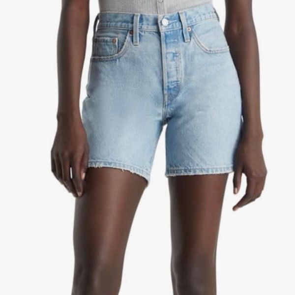 Levi's 501 Mid-Thigh Short