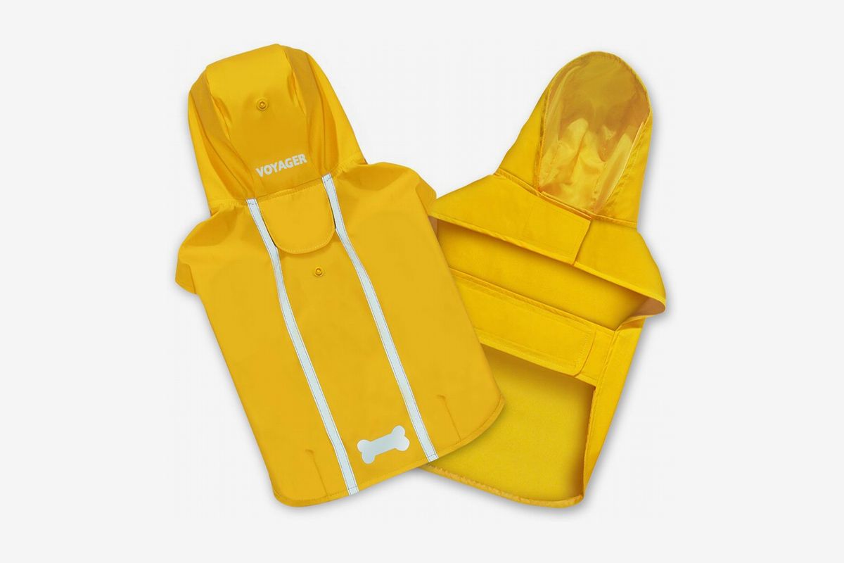 KingCamp Dog Raincoat for Large Dogs Waterproof Adjustable Dog Rain Jacket Lightweight Breathable Dog Rain Poncho Hoodies with Reflective Stripe