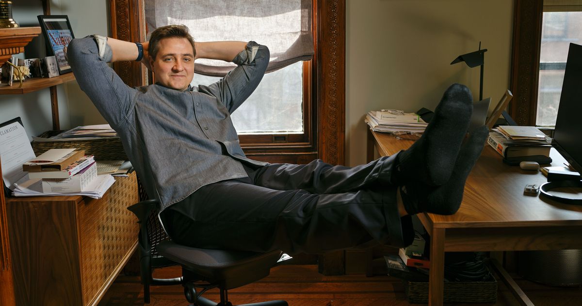 Chris Hayes Made a Chamber of His Own Chris Hayes Made a Chamber of His Own