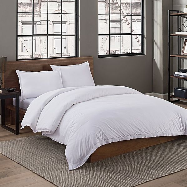 Bed Bath & Beyond Garment Washed Solid Duvet Cover Set (Full/Queen)