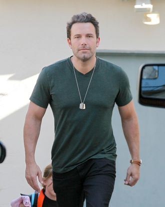 I Find Myself Mildly Attracted to Ben Affleck's Man-Boobs