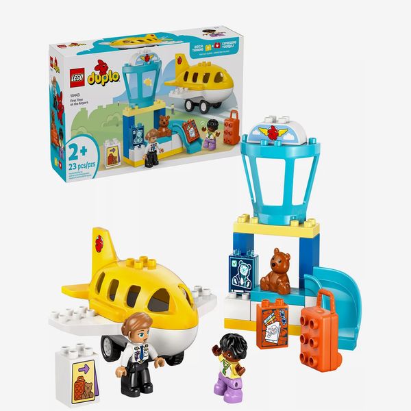 LEGO DUPLO Town First Time at the Airport