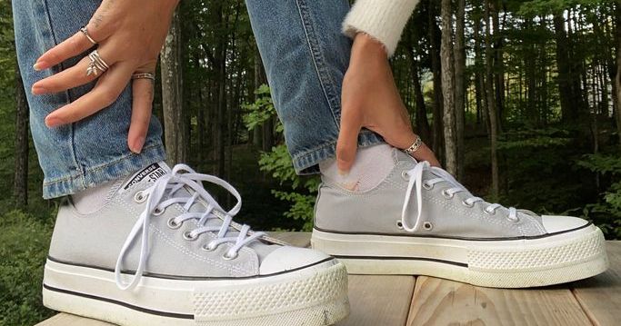 Amazon.com | Converse Women's Chuck Taylor All Star Lift Sneakers,  Black/White/White, 5 Medium US | Fashion Sneakers