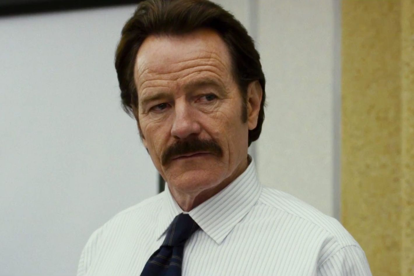 The Infiltrator Trailer: Bryan Cranston Switches Teams, Decides That Drugs  Are Bad and So Are the People Selling Them