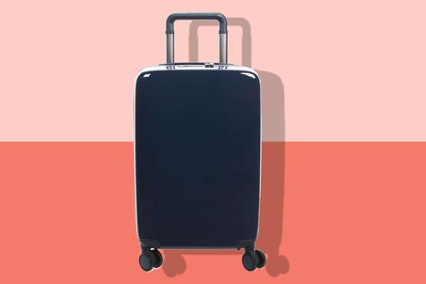 Raden A22 22-Inch Charging Wheeled Carry-on