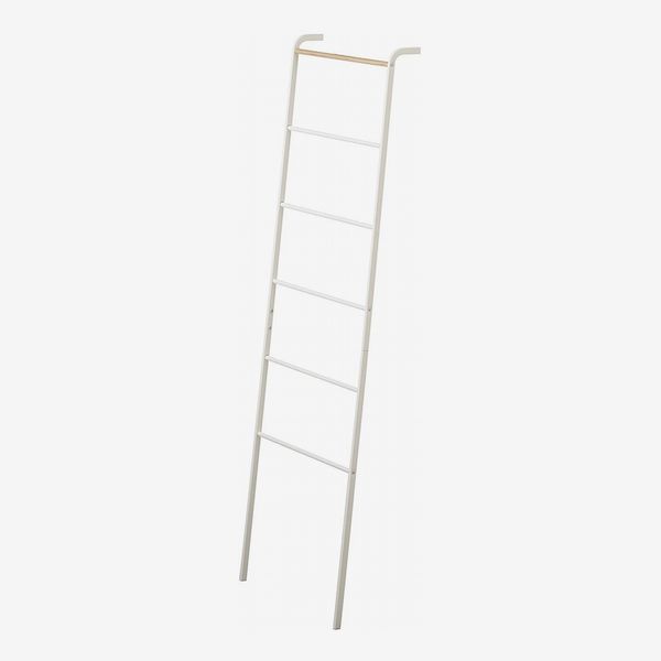 Yamazaki Home Tower Leaning Ladder Rack