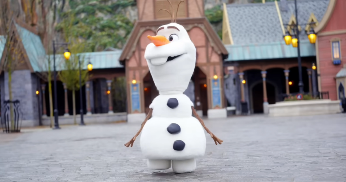 Disney Imagineers Have Frankensteined an Olaf to Life