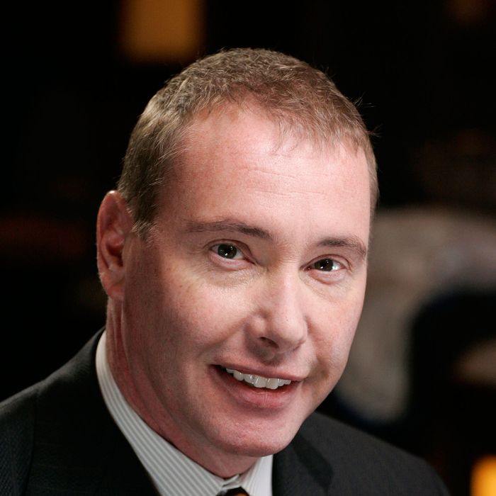 Jeffrey Gundlach, founder and chief executive officer of Doubleline Capital LP, poses during an interview at the Beverly Hills Hotel in Beverly Hills, California, U.S., on Wednesday, Oct. 20, 2010. Gundlach, the lone bond manager to beat Bill Gross in the past 5, 10 and 15 years, said there won't be any 