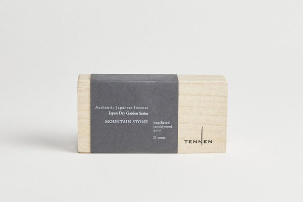 Tennen Mountain Stone Cone Box