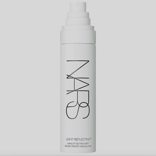 NARS Light Reflecting™ Hydrating Makeup Setting Mist