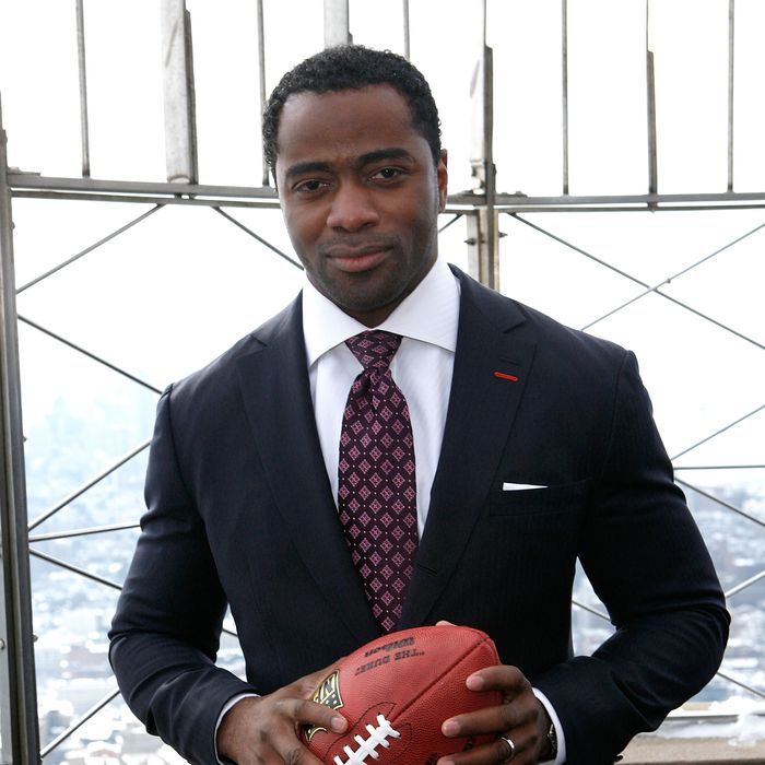 Curtis Martin visits The Empire State Building on January 21, 2011 in New York City. 