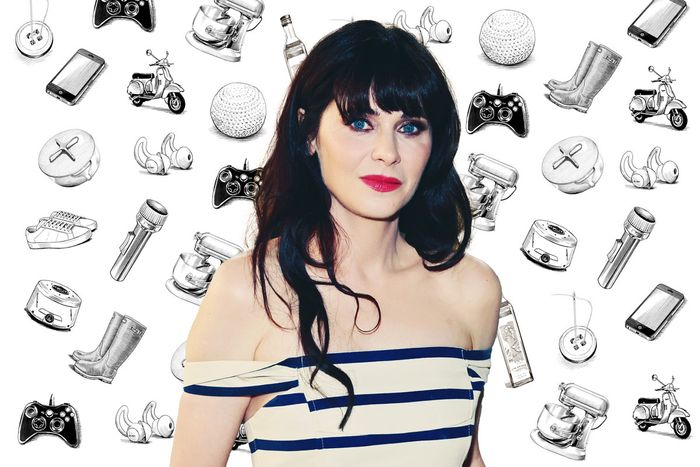 What Zooey Deschanel (Still) Can’t Live Without