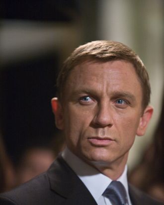 James Bond Producer Wants Daniel Craig for Five More Movies