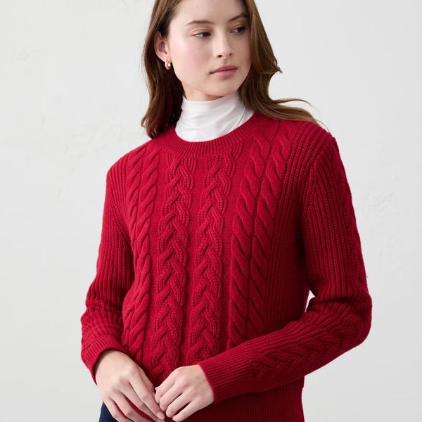 Banana Republic Factory Cable Pullover Sweater