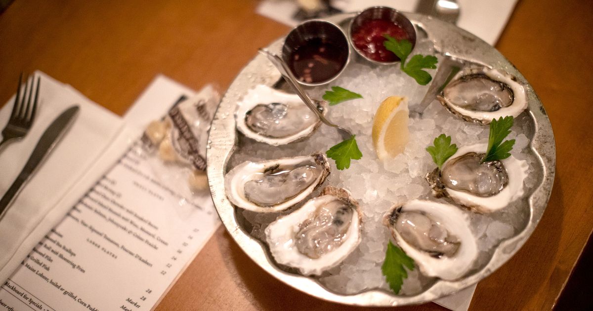 Pearl Oyster Bar New York Magazine The Thousand Best