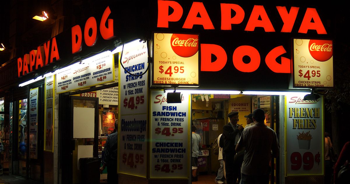 Papaya Dog on Sixth Avenue Will Close