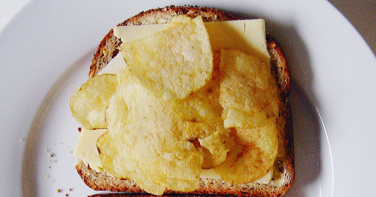 There’s a New Restaurant That Specializes in PotatoChip Sandwiches