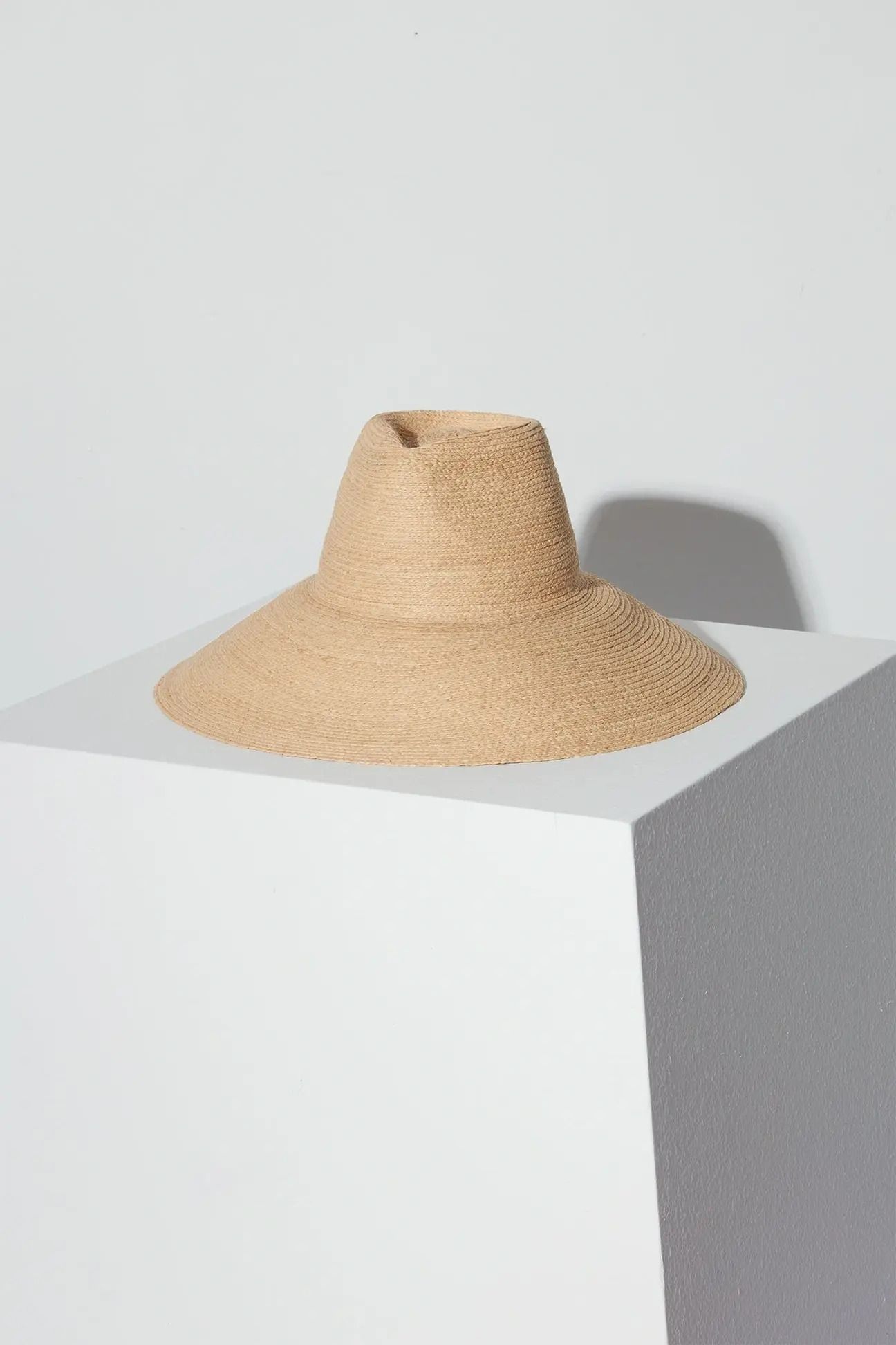 Home Away From Home: How to Sew a Folding Sun Hat