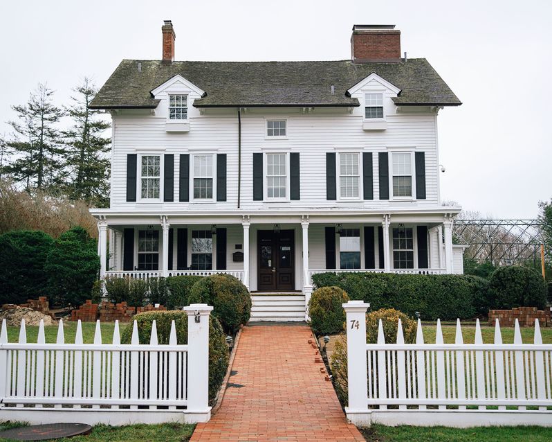 The,Hedges,Inn,,East,Hampton,,New,York