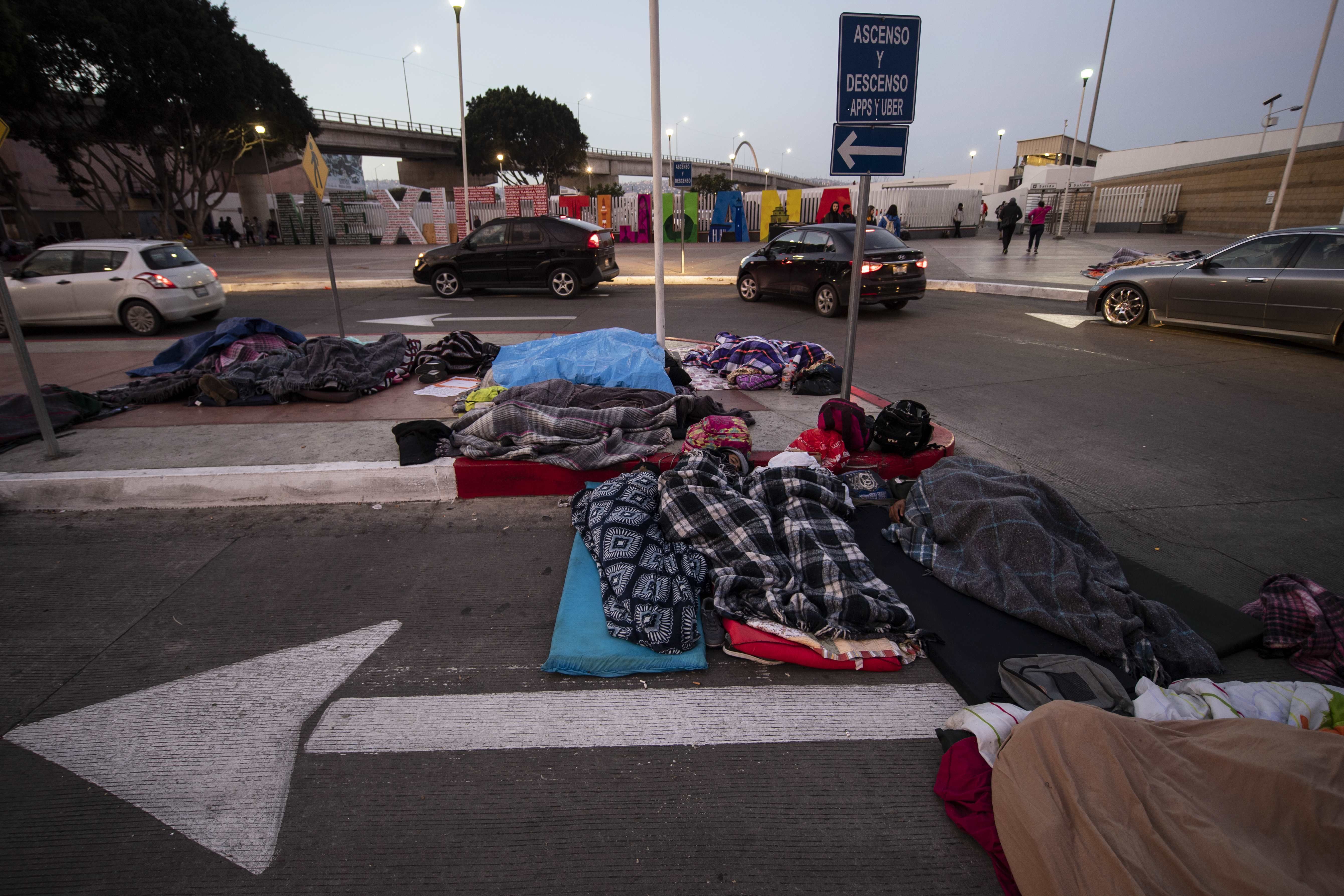 As Migrants Arrive Tijuana Mayor Declares Crisis