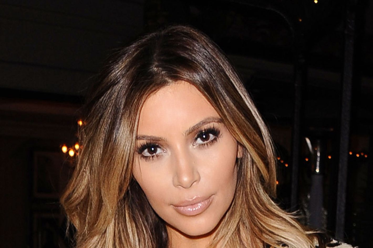 Kim Kardashian Makeup: Kim Kardashian West's Best Hair & Makeup Looks |  BEAUTY/crew
