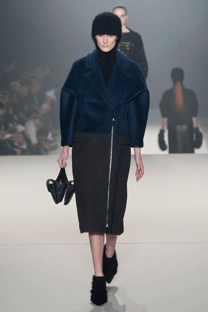 The Most Balenciaga-ish Looks at Alexander Wang