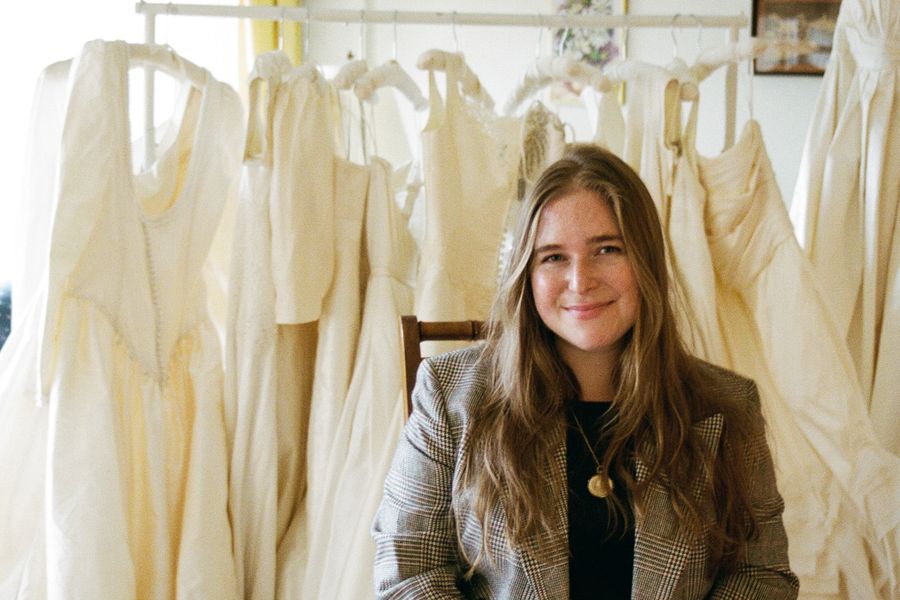 The Pair of Pieds-à-Terre Shared by 12 People