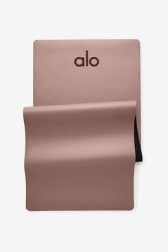 best yoga mat from alo yoga