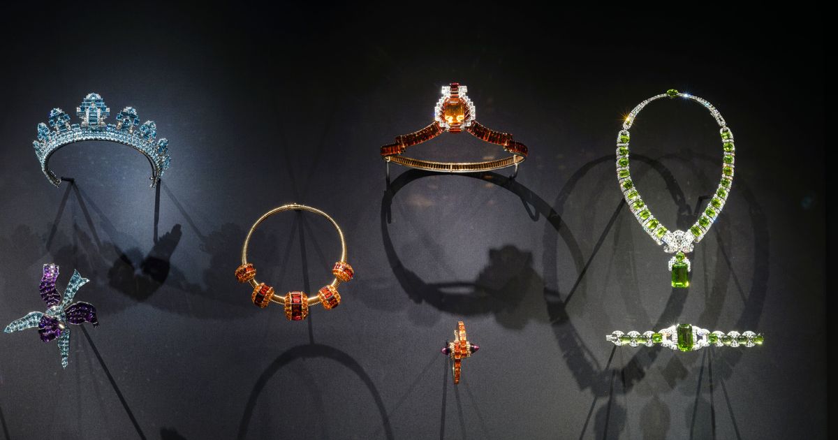 A New Exhibition Showcases the Jewels That Redefined Jewelry