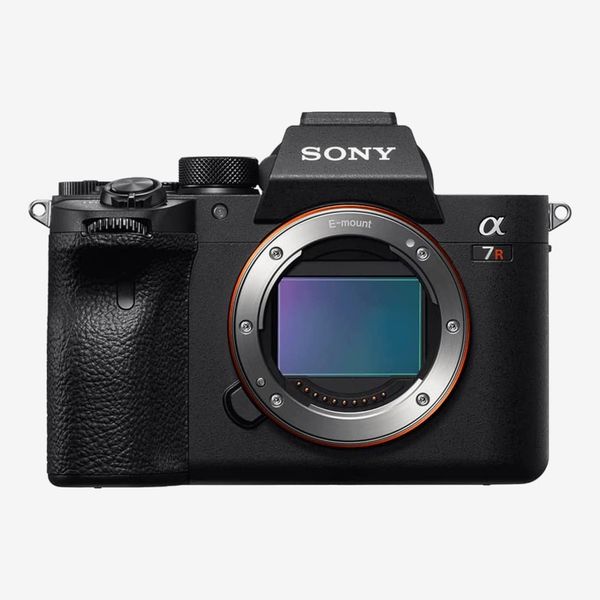 Sony Alpha 7R IV Full Frame Mirrorless Camera