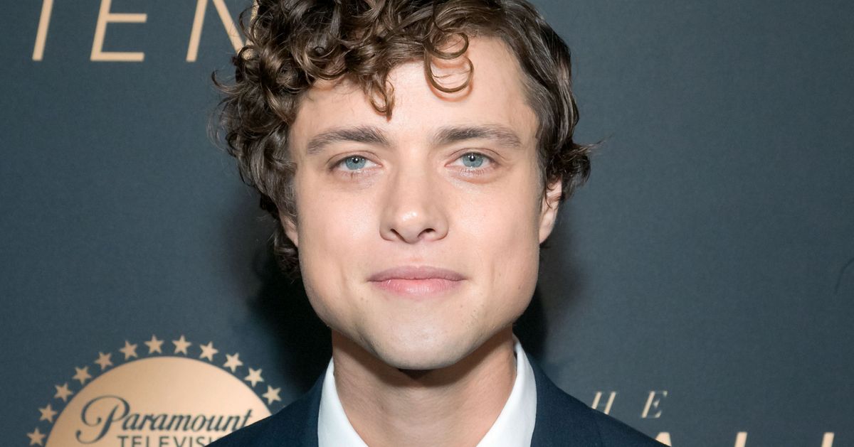 Big Little Lies Casting: Douglas Smith Joins As Sexy Surfer