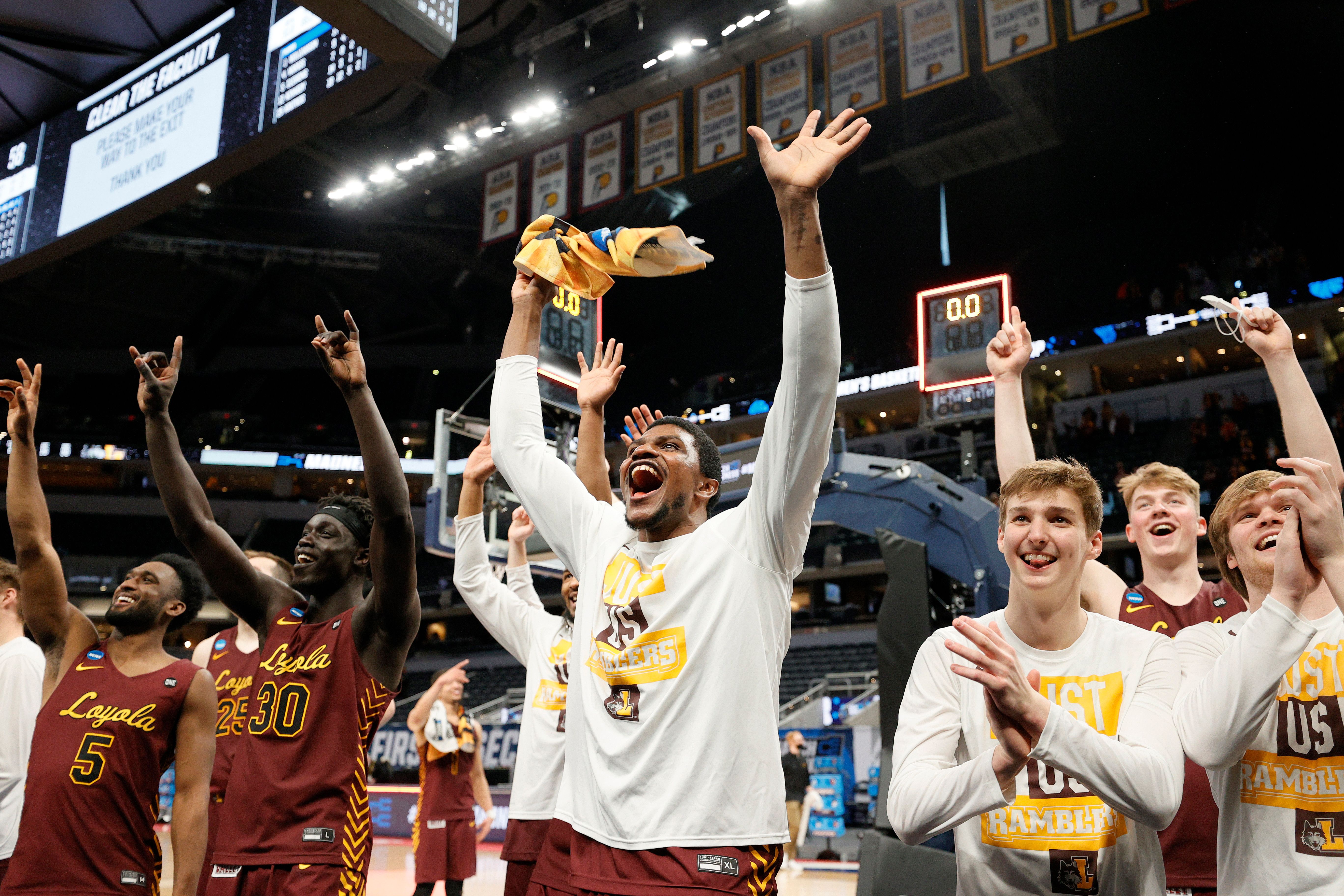 How do you pronounce Max Abmas' name? A guide to talking about Oral Roberts  star during March Madness