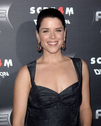 Neve Campbell== The Los Angeles premiere of SCRE4M== Grauman's Chinese Theater, Hollywood, Ca== April 11, 2011== ?Patrick McMullan== Photo – DAVID CROTTY/patrickmcmullan.com==