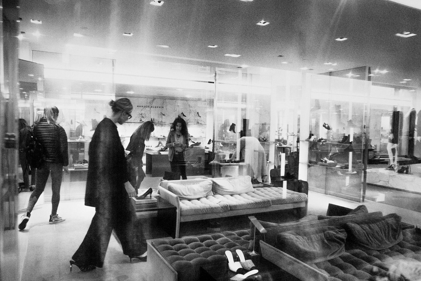 Barneys is closing. Before the bankruptcy and liquidation sales, it was  where my family gathered. - Vox
