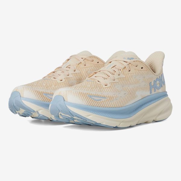 Hoka Women’s Clifton 9