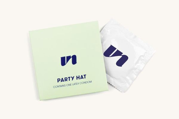 Unbound Party Hats, 1 Count