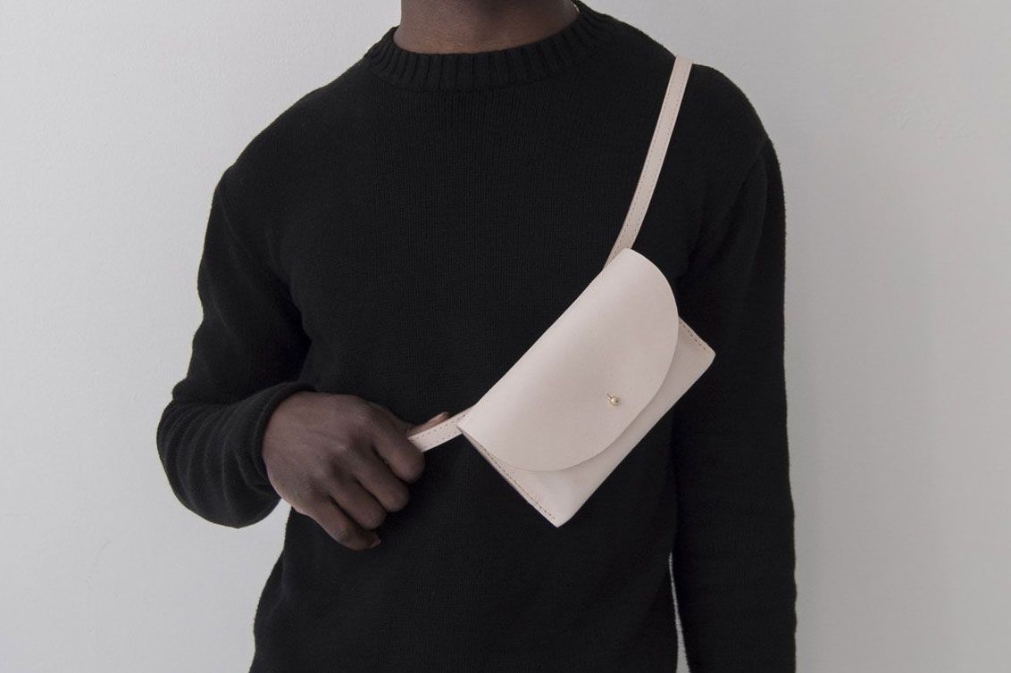 neck fanny pack