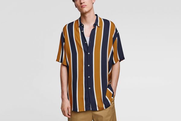 Why Are So Many Guys Wearing This Striped Shirt?