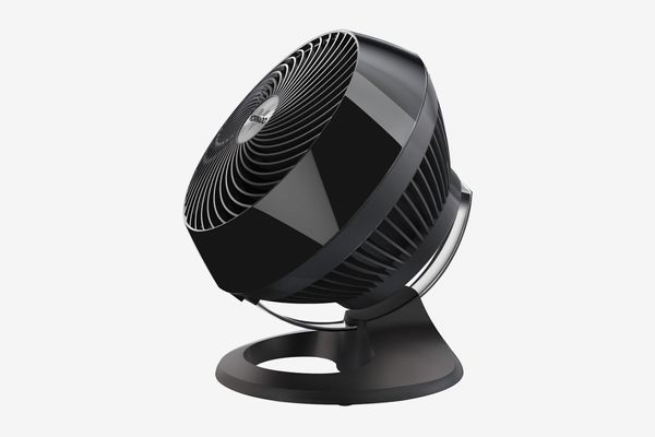 Vornado Medium Whole Room Air Circulator Fan