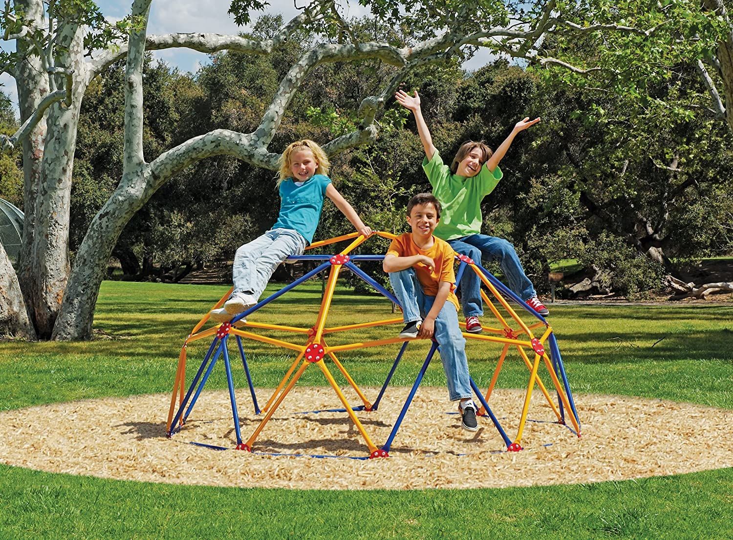 outdoor play structures for toddlers