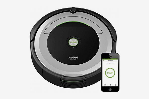 iRobot Roomba 690 Robot Vacuum