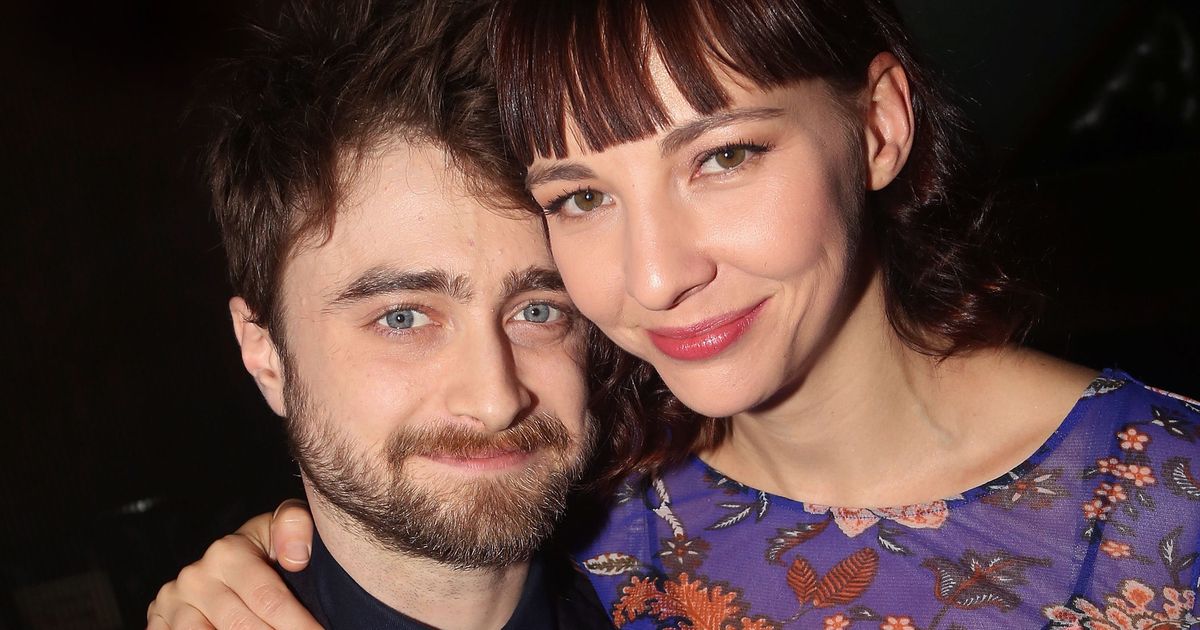 Daniel Radcliffe, Erin Darke on Being the First Corona Hoax