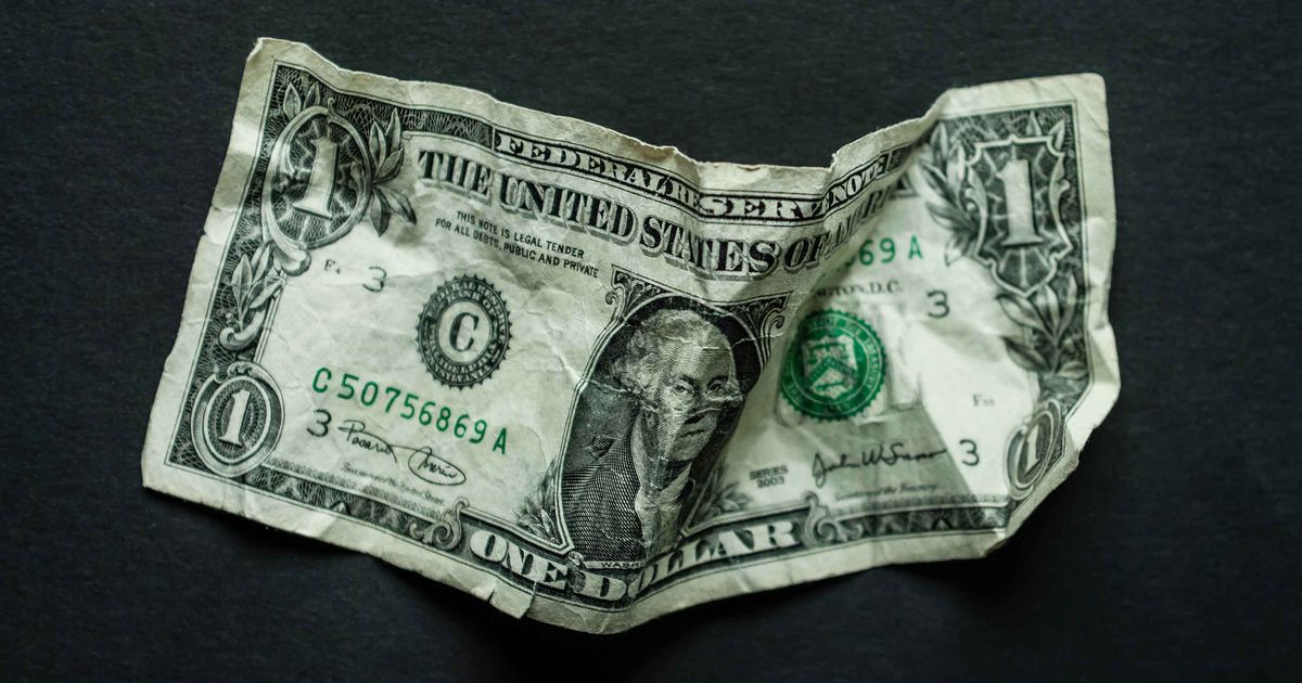 More Restaurants And Cafes Refuse To Accept Cash That S Not A Good Thing